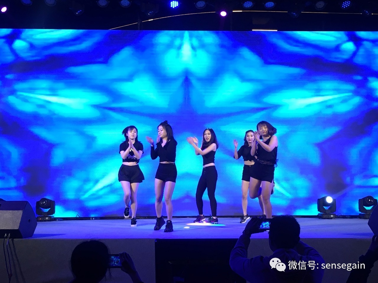 亿德体育app入口